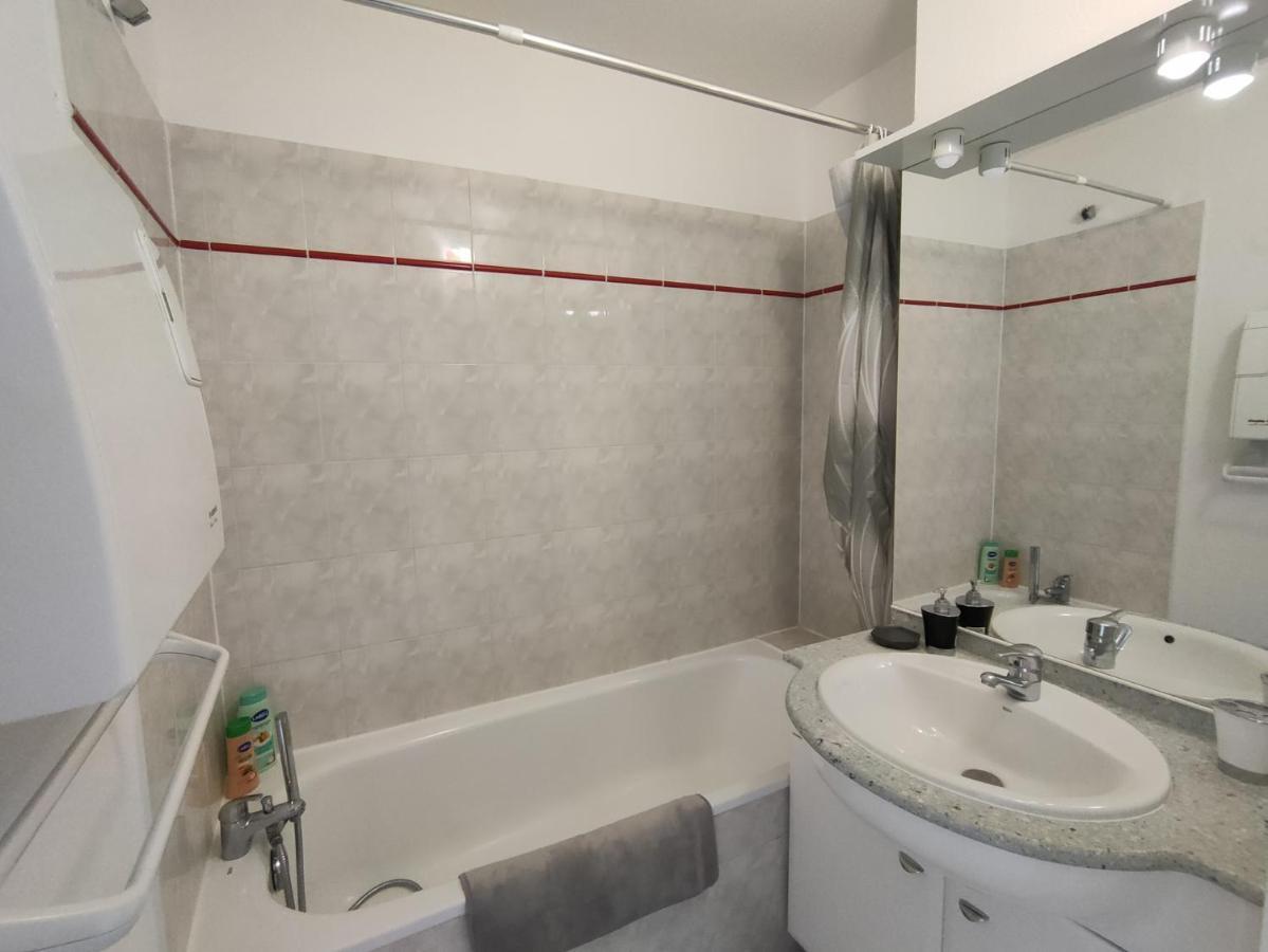 דירות Castelnau-dʼEstrétefonds Le Cosy Eurocentre ► Terrasse ► Parking ► Wifi ► 24/24 מראה חיצוני תמונה