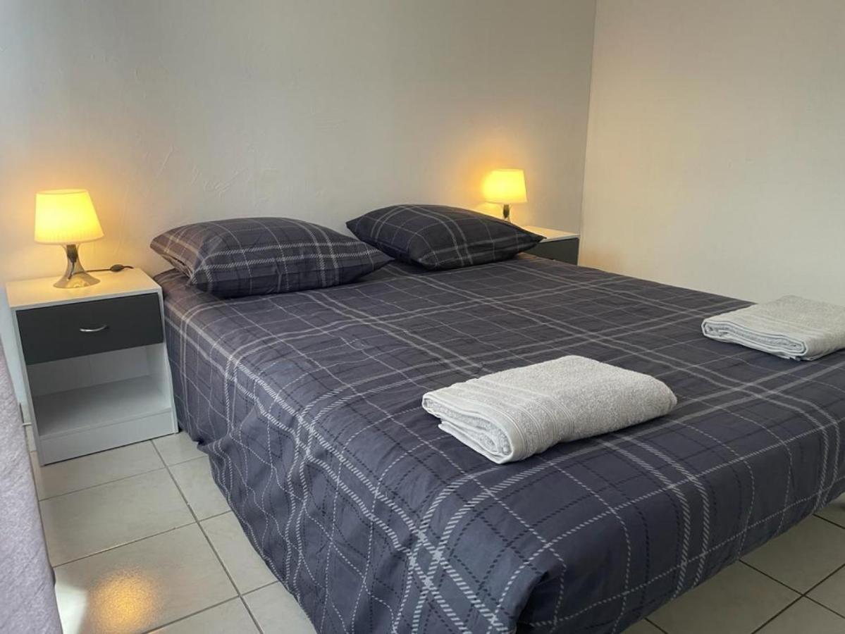 דירות Castelnau-dʼEstrétefonds Le Cosy Eurocentre ► Terrasse ► Parking ► Wifi ► 24/24 מראה חיצוני תמונה